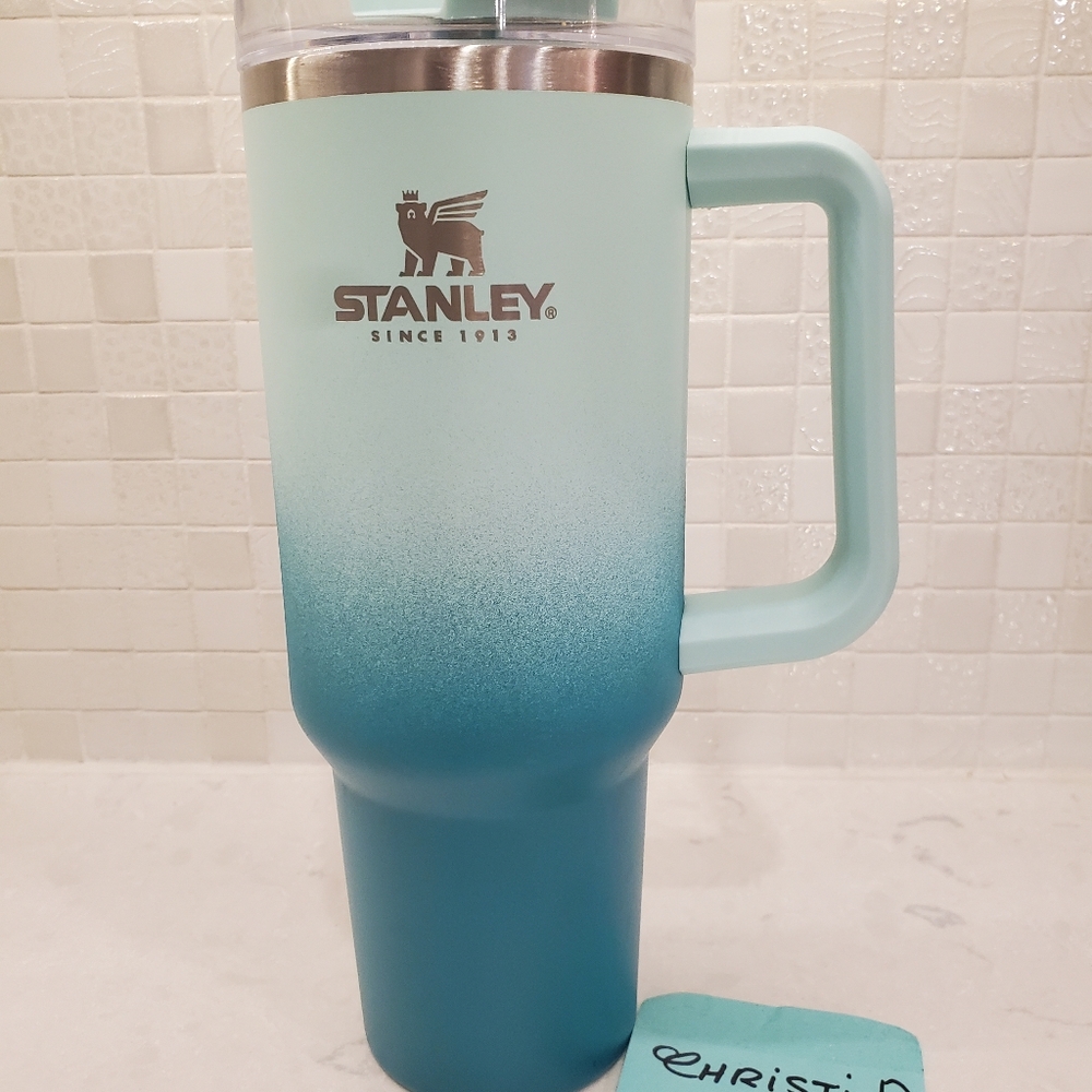 Stanley Turquoise ombre 40 oz